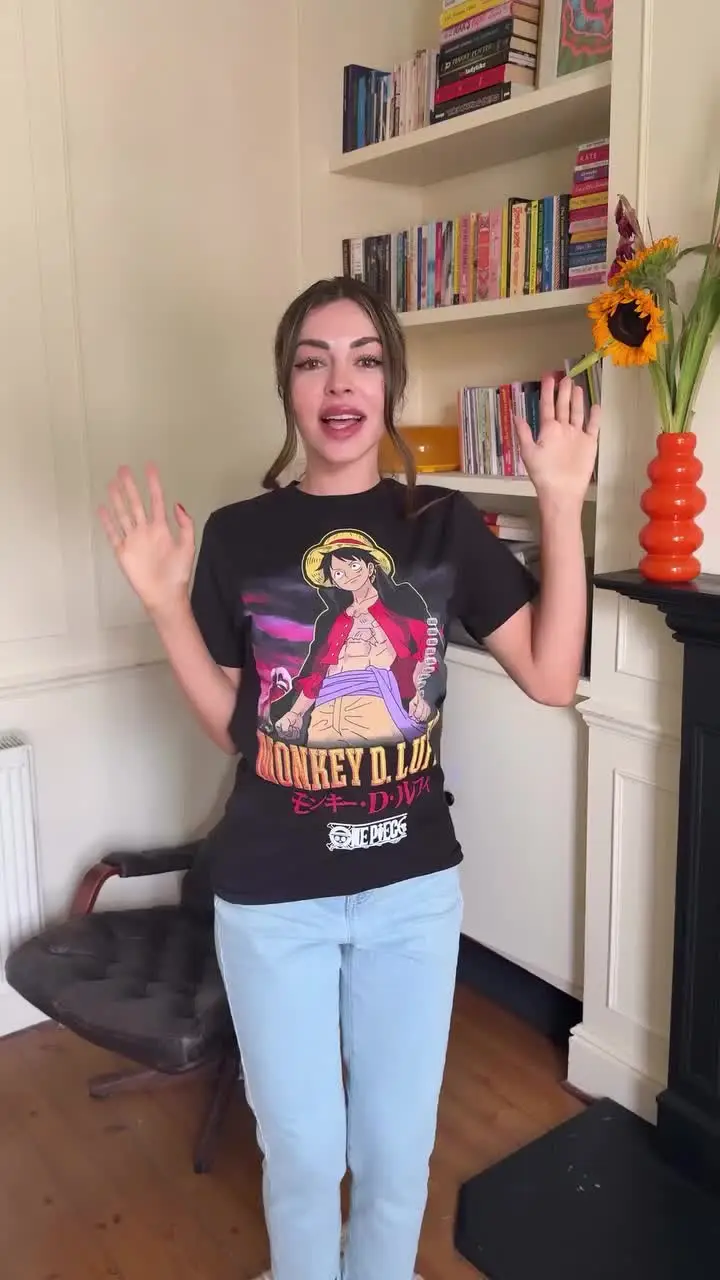 Tiktok post preview 2 from @mathi.nicole