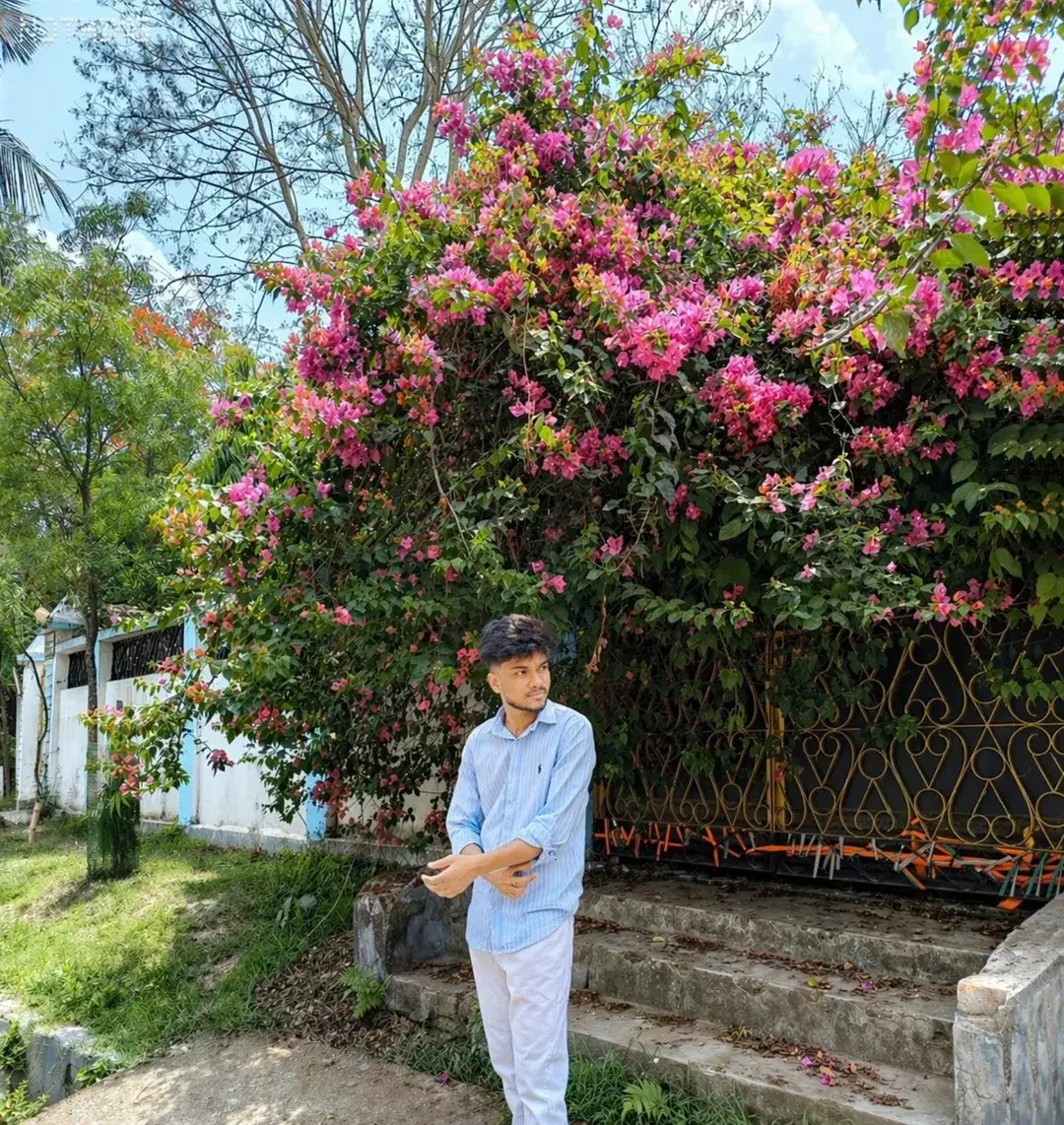 Instagram post preview 2 from shankarr.here