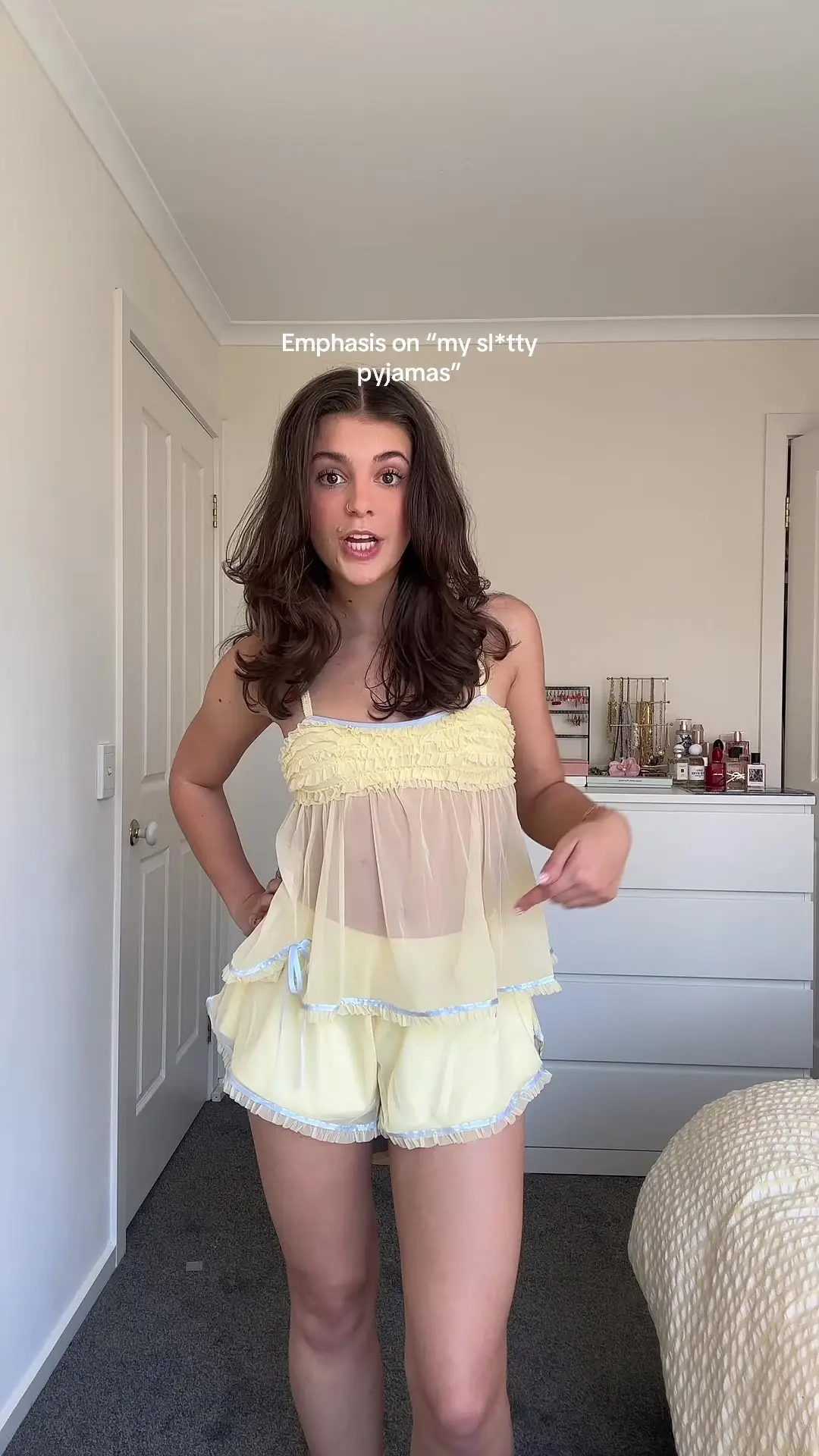 Tiktok post preview 2 from @alyssa.forato
