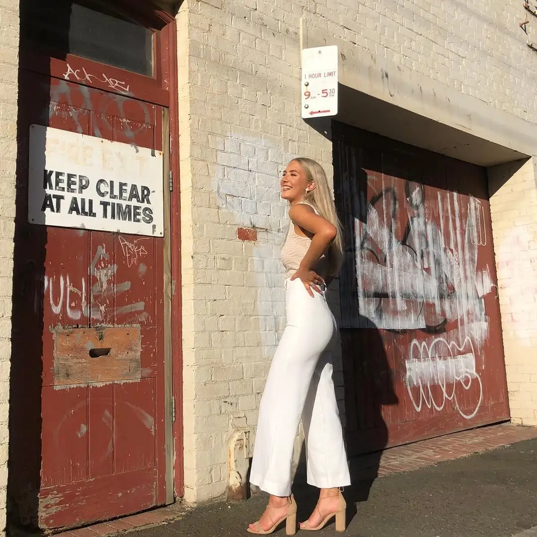 Instagram post preview 3 from sophiabazalicki