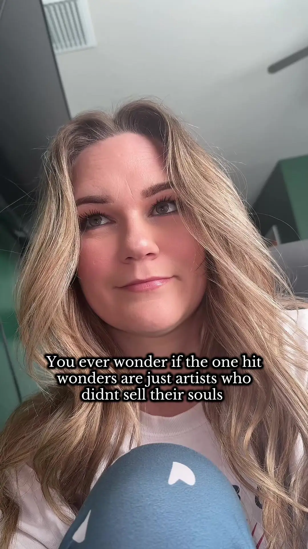 Tiktok post preview 1 from @chloeekatz