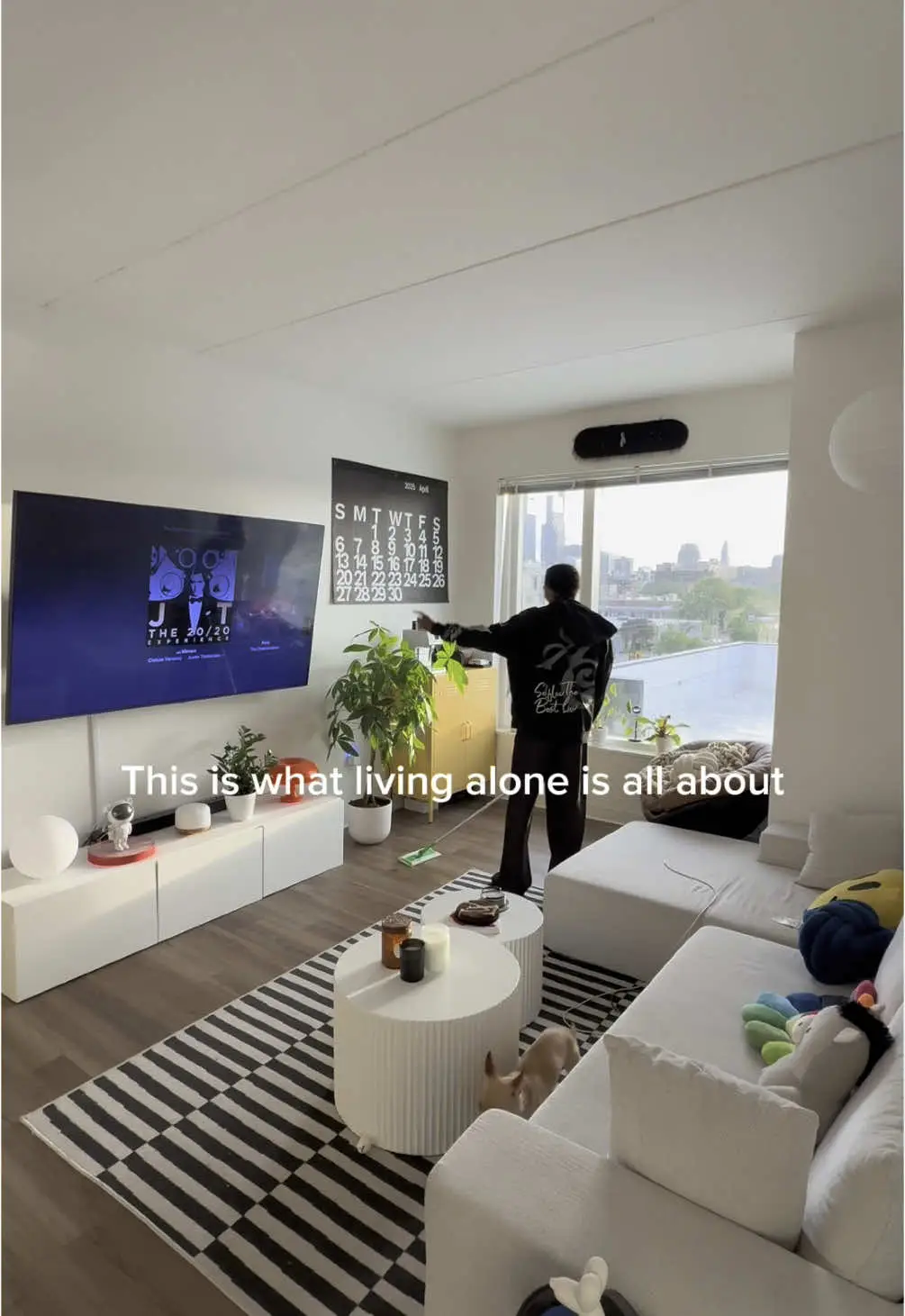 Tiktok post preview 2 from @gabe.ugc