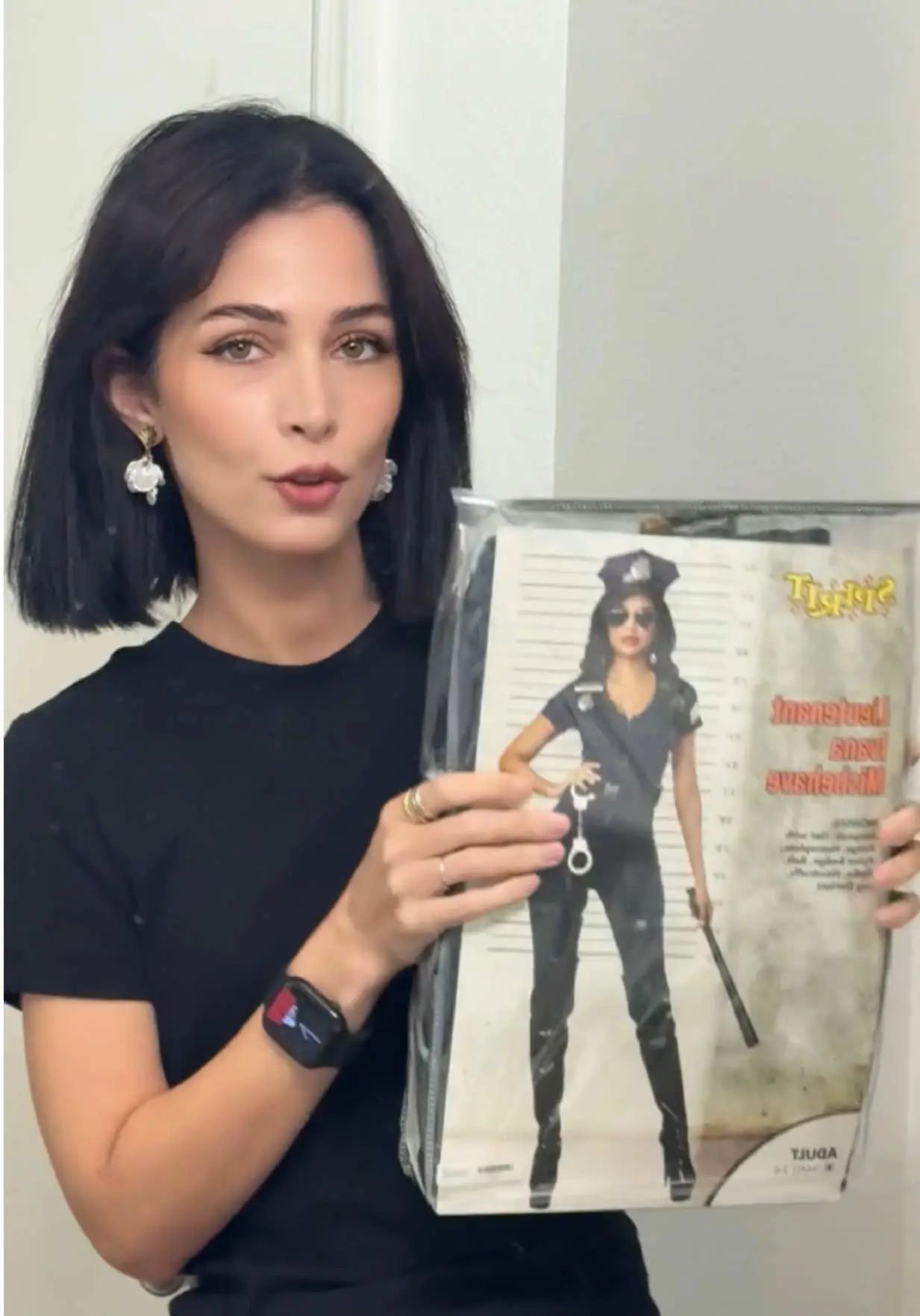 Tiktok post preview 3 from @parisamansourie