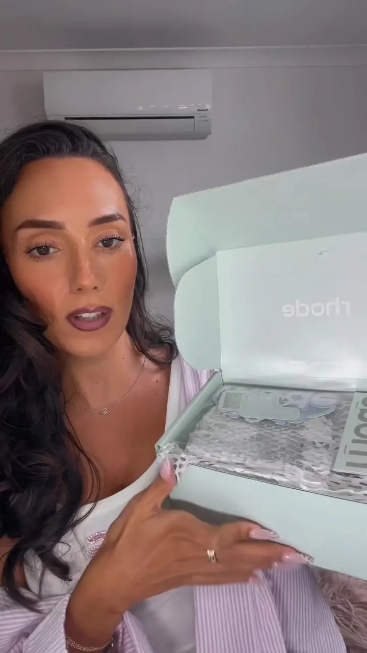 Tiktok post preview 3 from @simoneelysse
