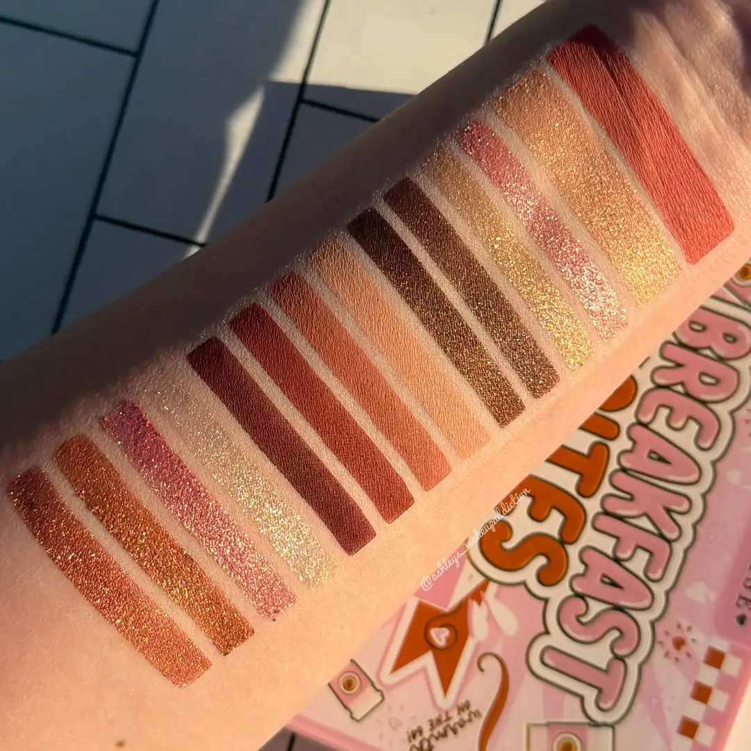 Instagram post preview 2 from ashleys_makeupaddiction