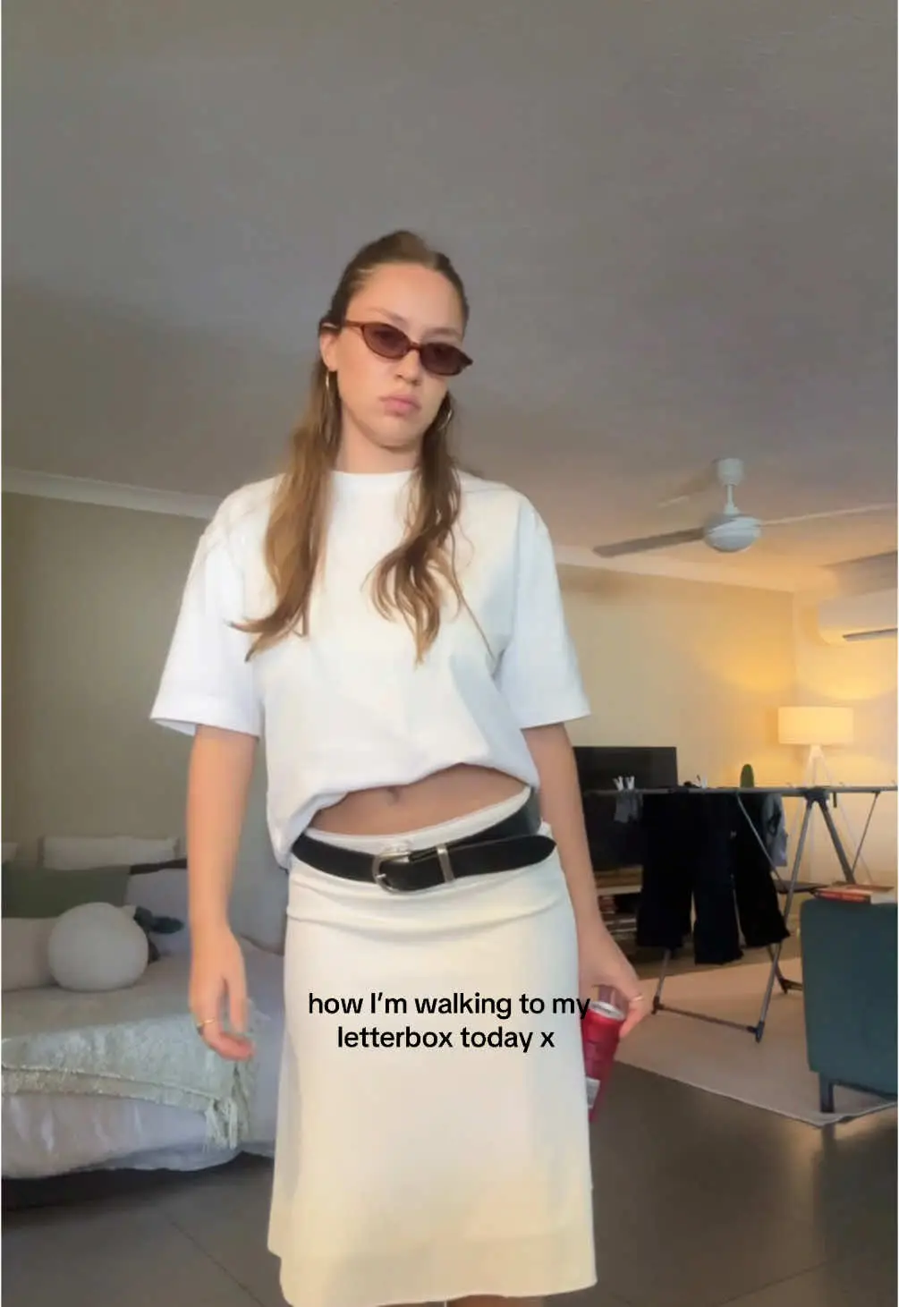 Tiktok post preview 2 from @elliewarmbrunn
