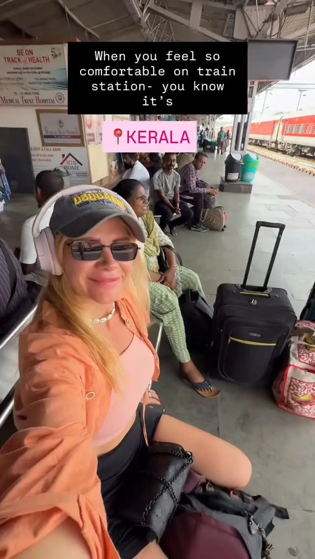 Instagram post preview 3 from she_travelswild