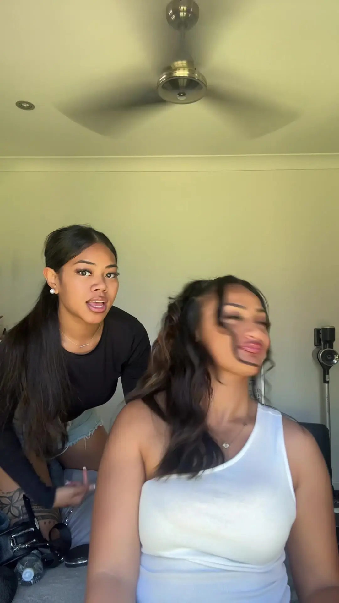 Tiktok post preview 3 from @harmonyylp