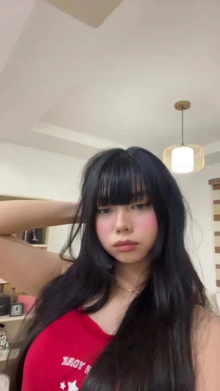 Tiktok post preview 3 from @hoelyzang