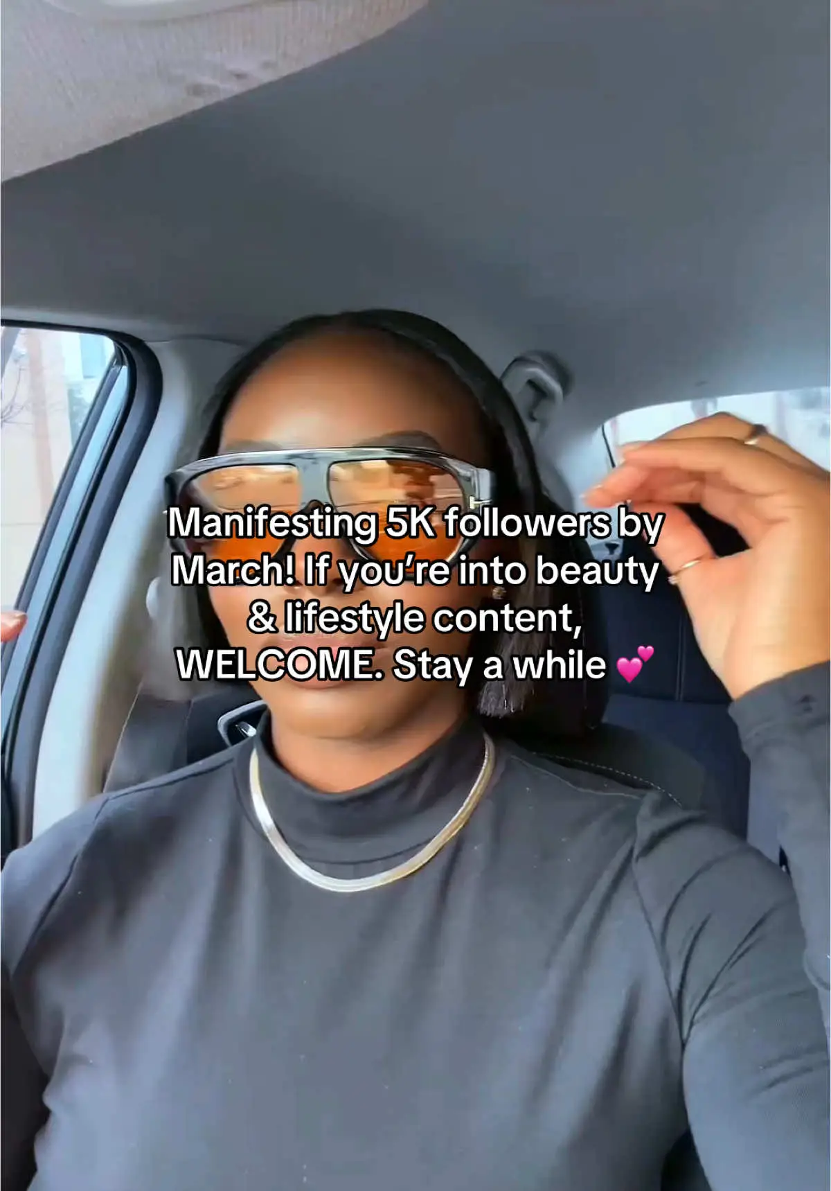 Tiktok post preview 2 from @confidentlysaush