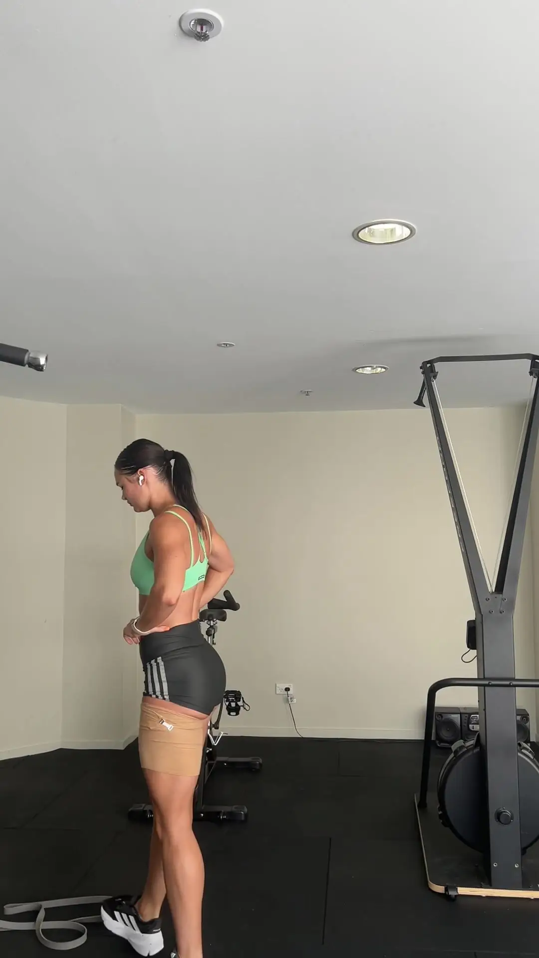 Tiktok post preview 3 from @fiafighera