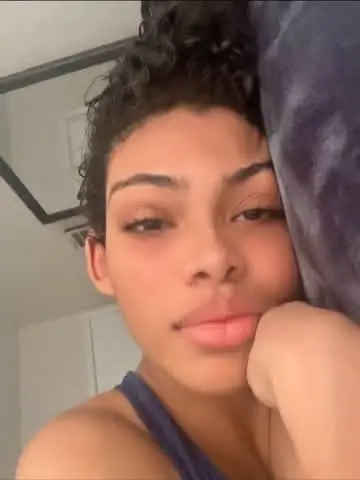 Instagram post preview 3 from jadeebellaa