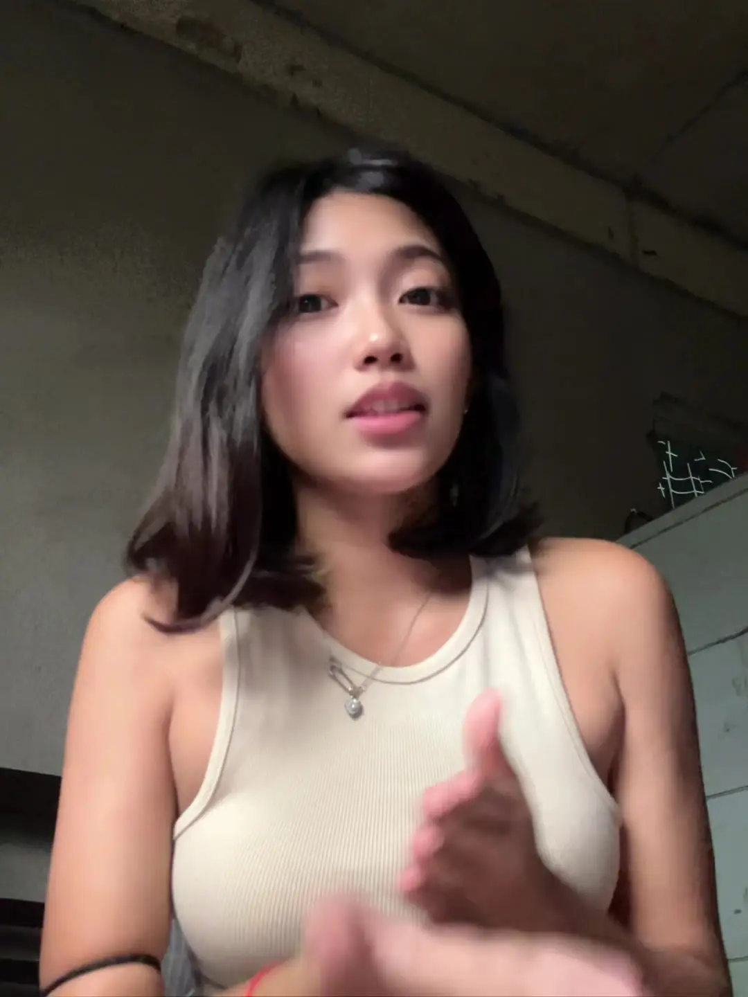 Tiktok post preview 3 from @itsyourghorlkiss