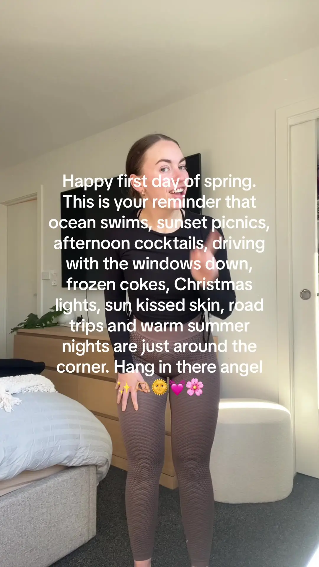 Tiktok post preview 3 from @_zariaelise_