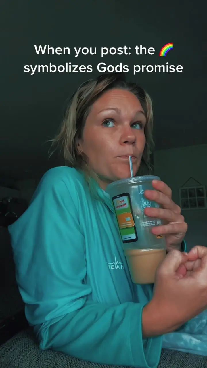 Tiktok post preview 3 from @chloeekatz
