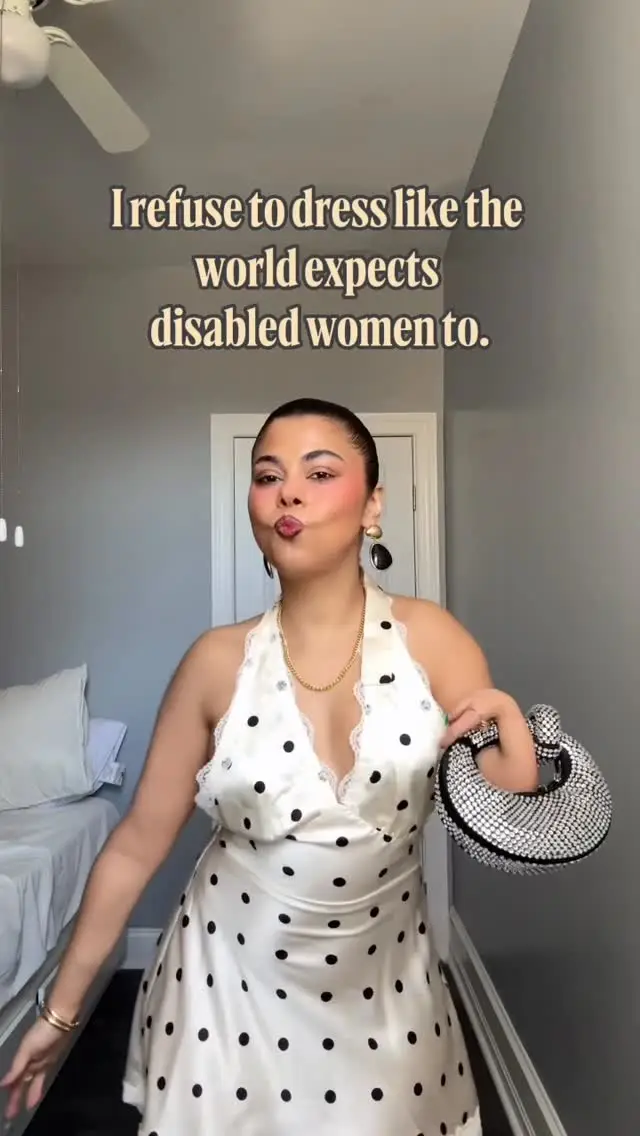 Instagram post preview 3 from limbitlessmaria_