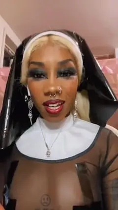 Instagram post preview 3 from yungberryx