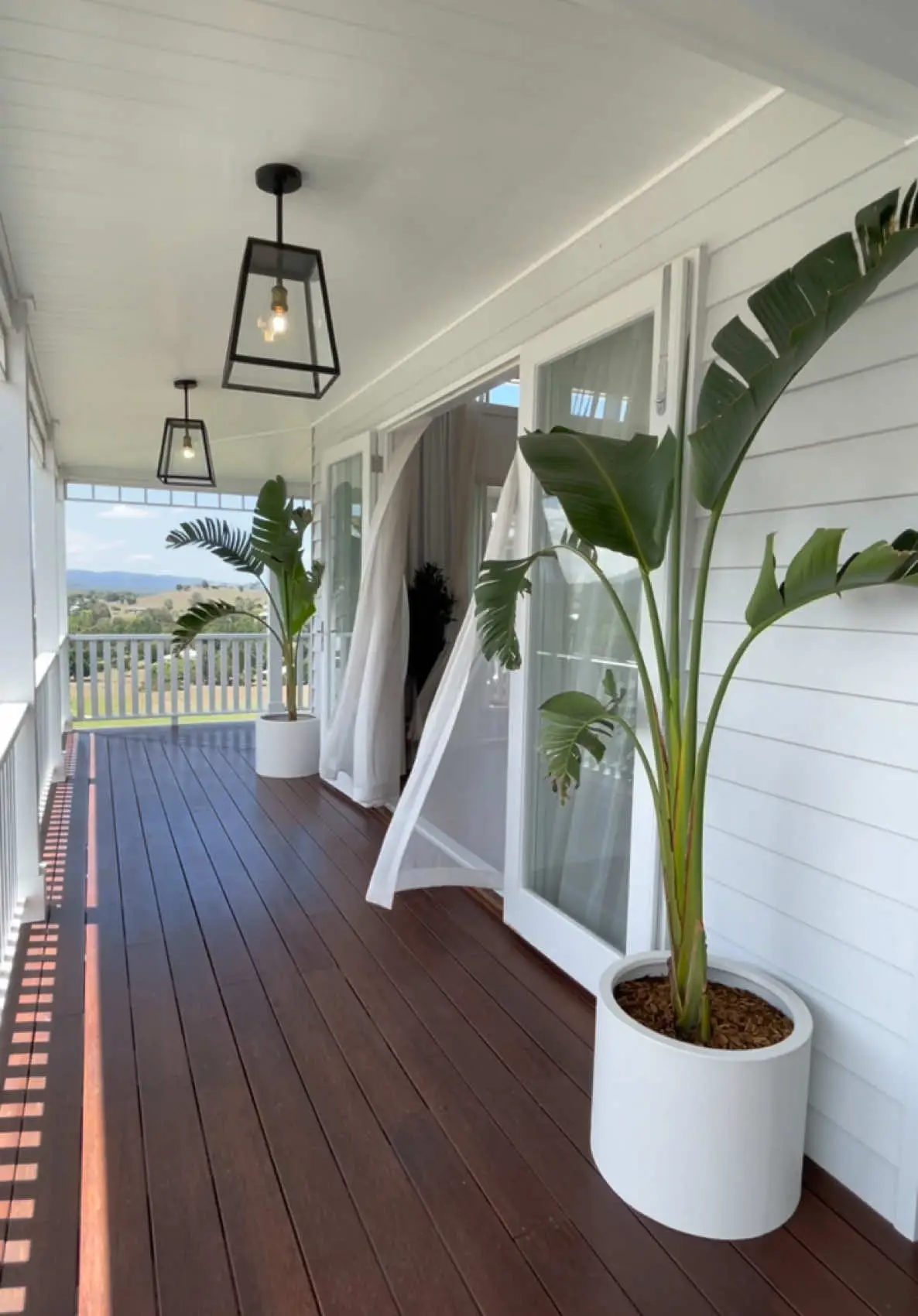 Tiktok post preview 2 from @coastalhamptonstyle