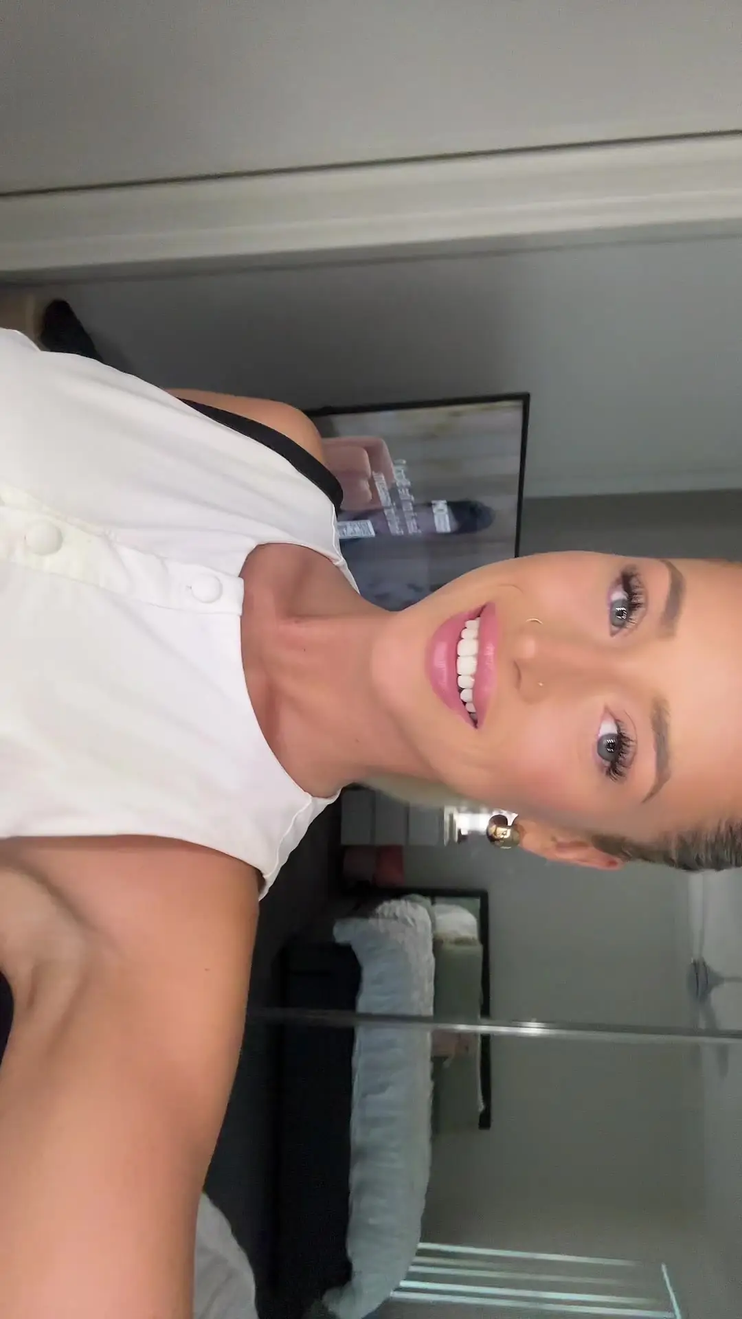 Tiktok post preview 3 from @tenayajaye_
