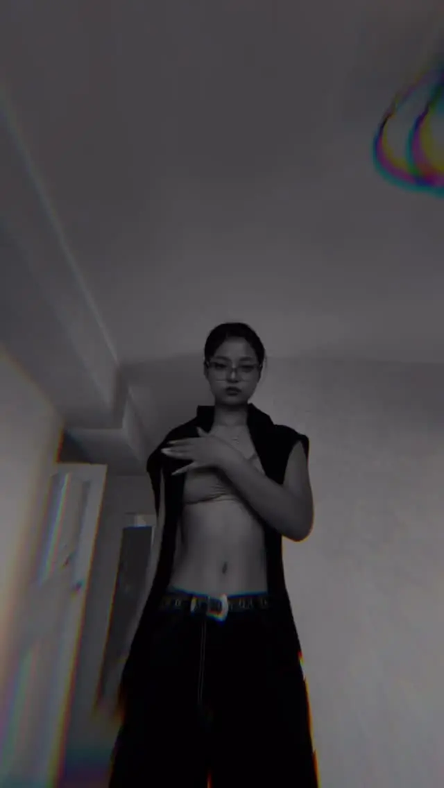 Instagram post preview 3 from sasvk__