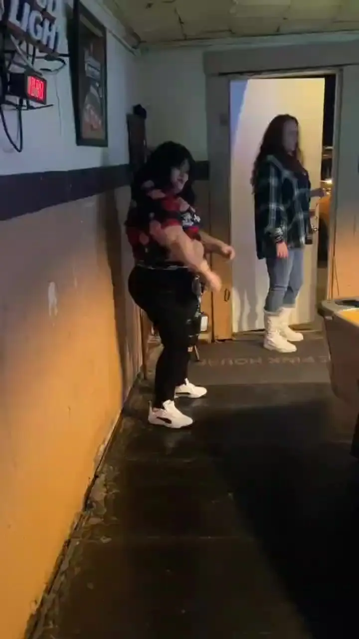 Tiktok post preview 3 from @bodyxblu