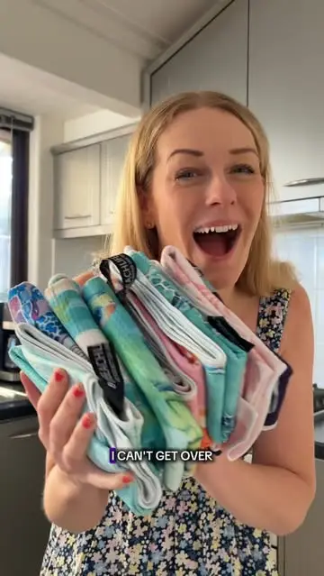 Instagram post preview 2 from vickibaloba