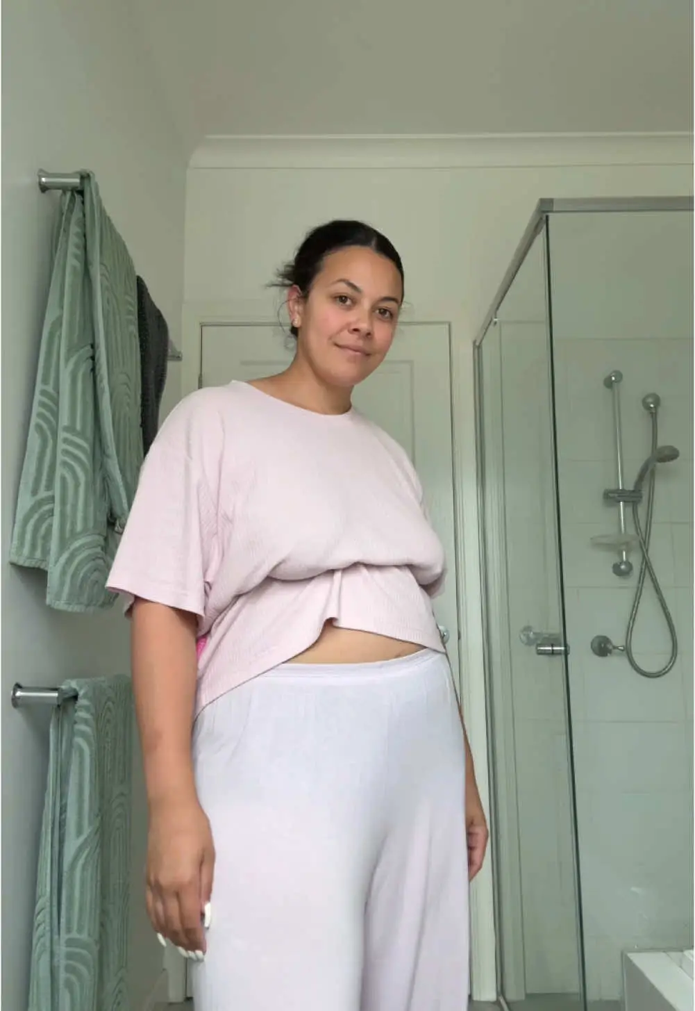 Tiktok post preview 3 from @sarahviliamu