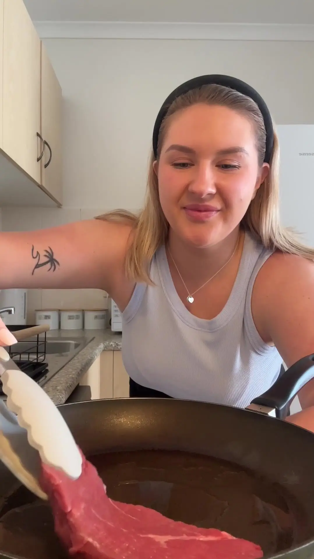 Tiktok post preview 2 from @anastasiakenzler