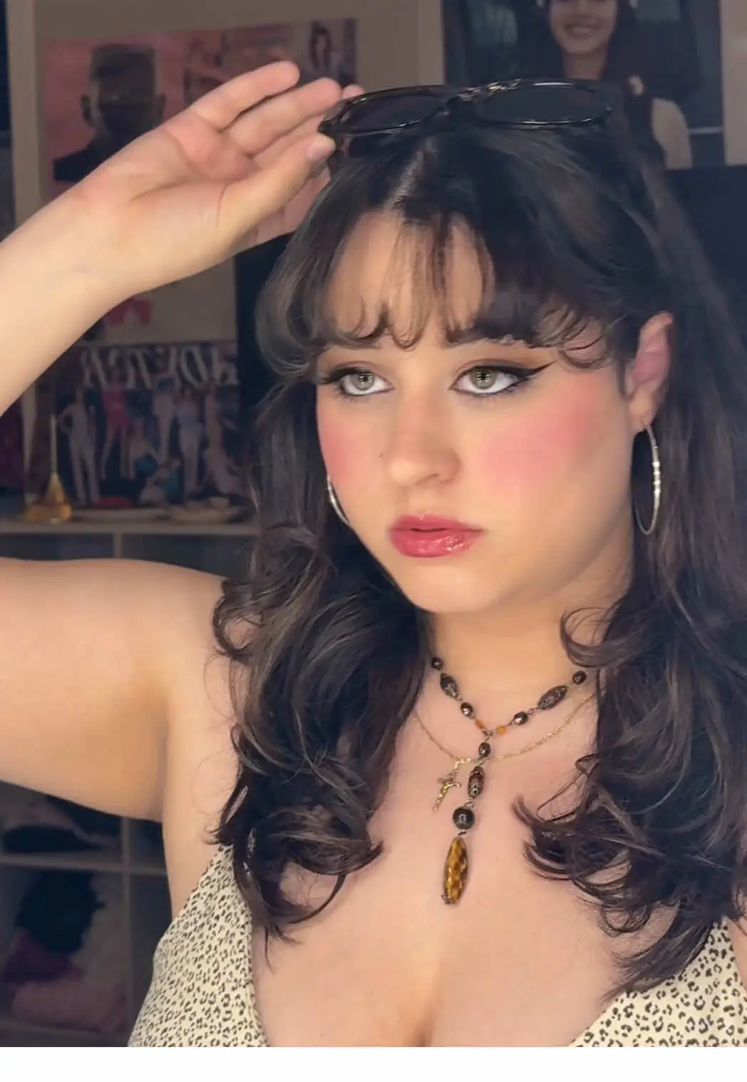 Tiktok post preview 2 from @kmeowwiee