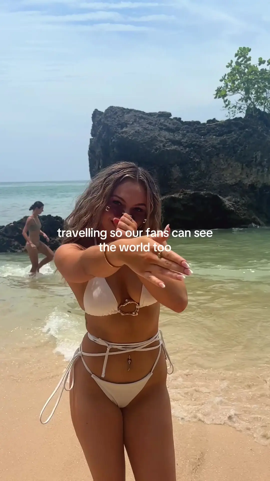 Tiktok post preview 3 from @bellaajaydee
