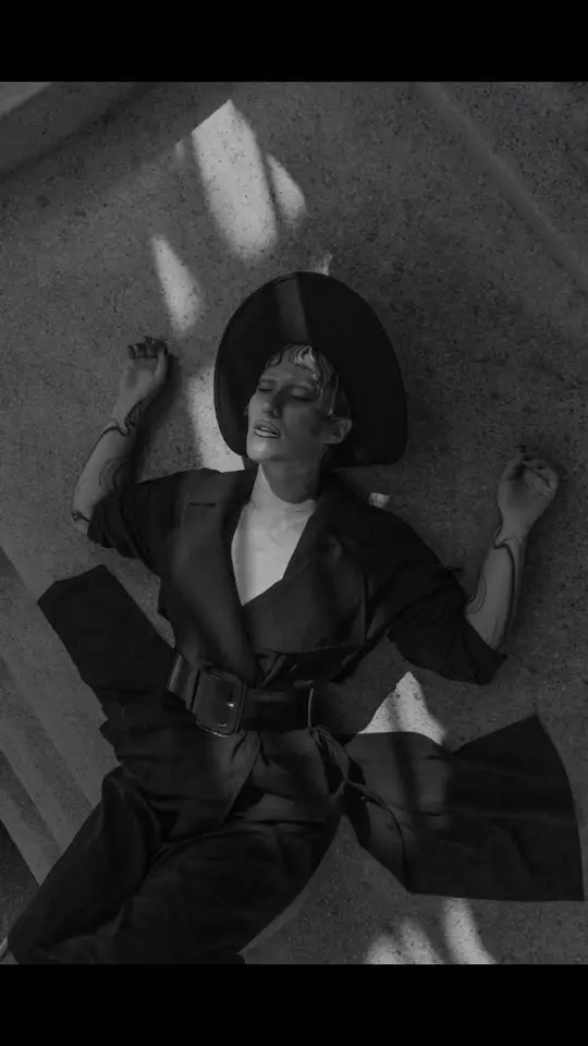 Tiktok post preview 2 from @femmeplasticc