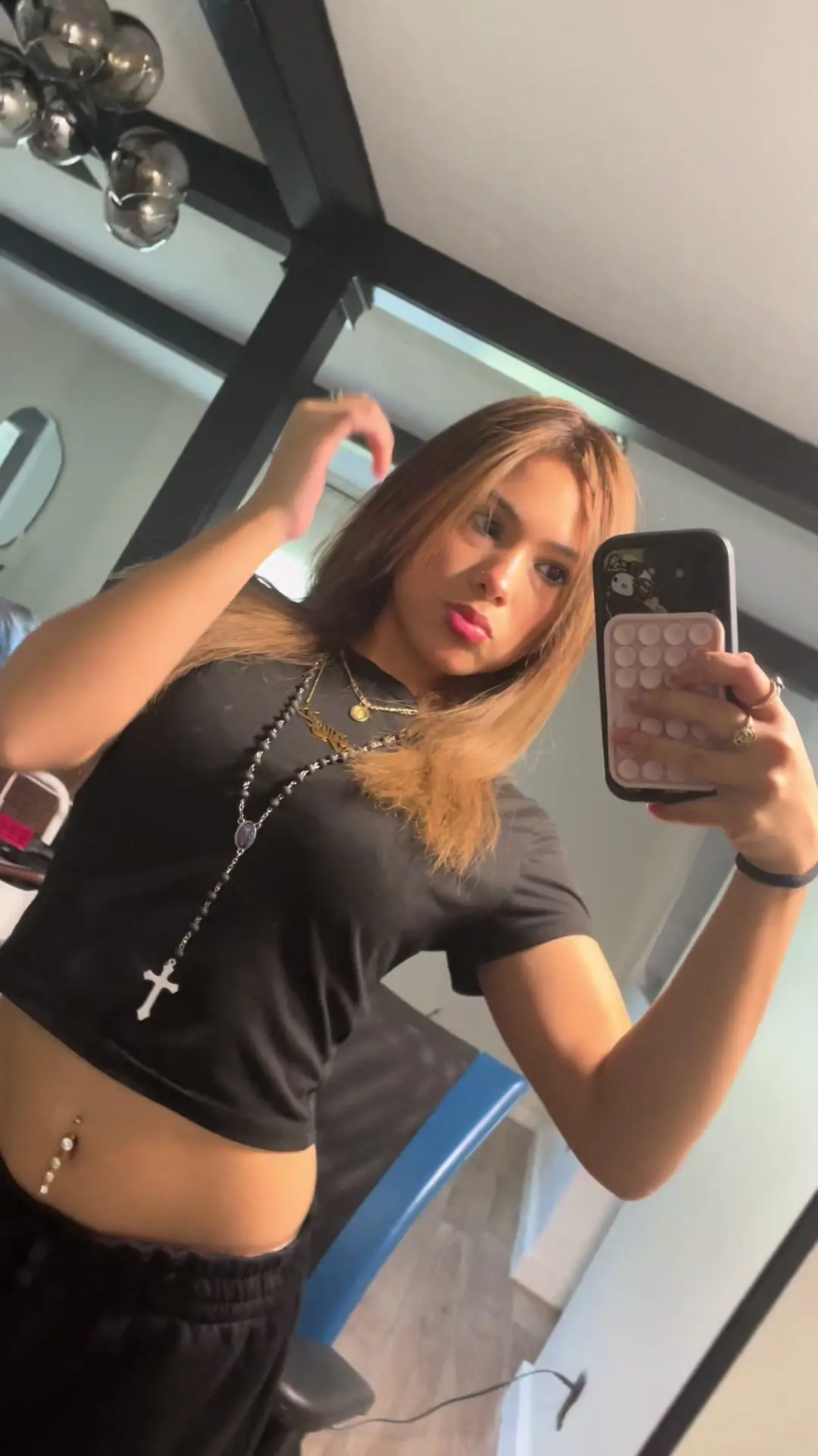 Tiktok post preview 3 from @itsswavy_gillian