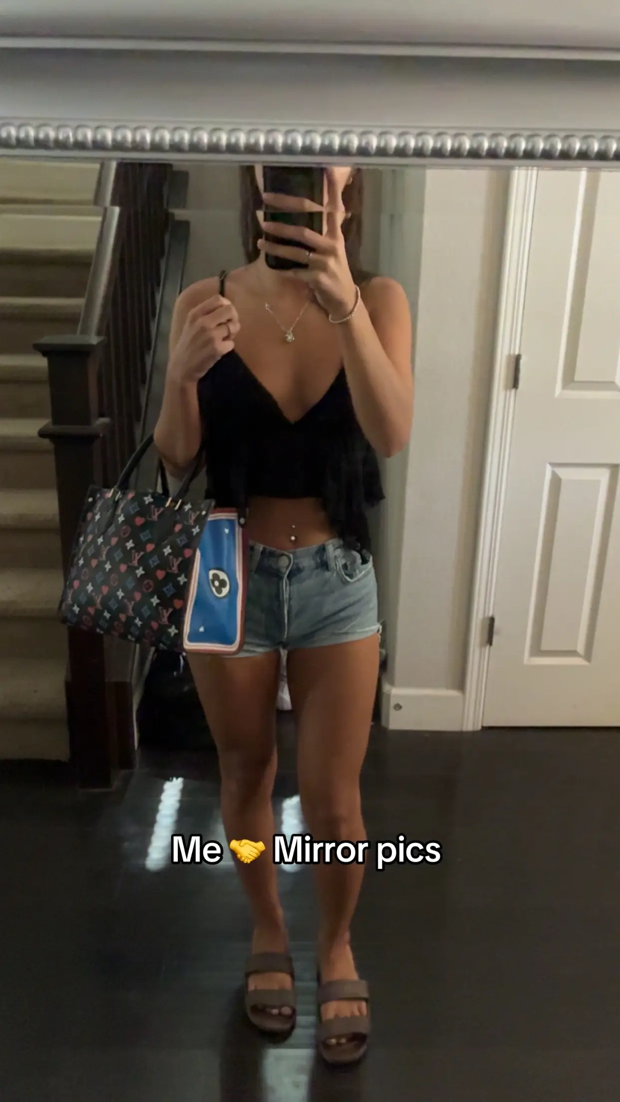 Tiktok post preview 2 from @livwlexx