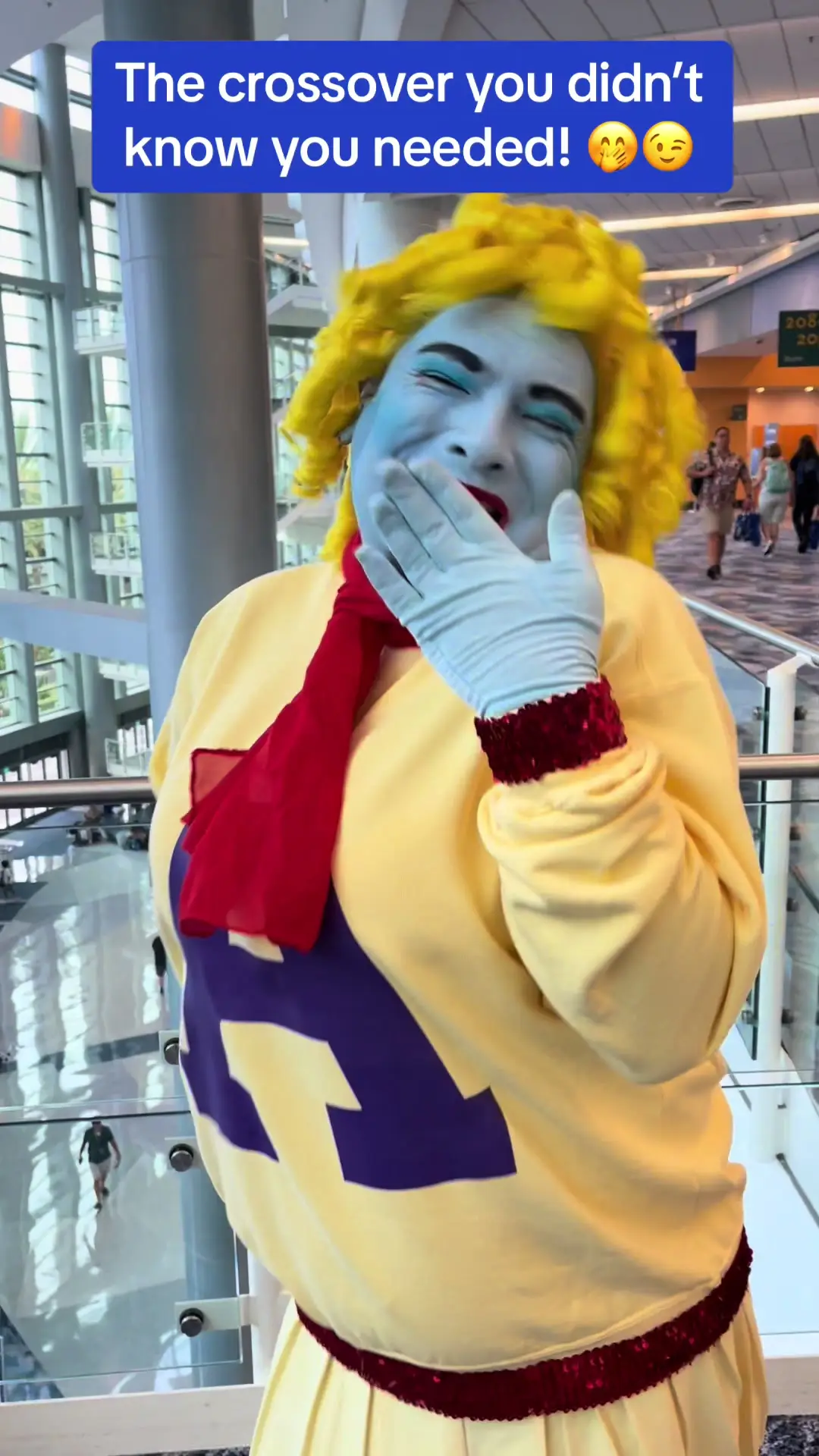 Tiktok post preview 2 from @yensidcosplays
