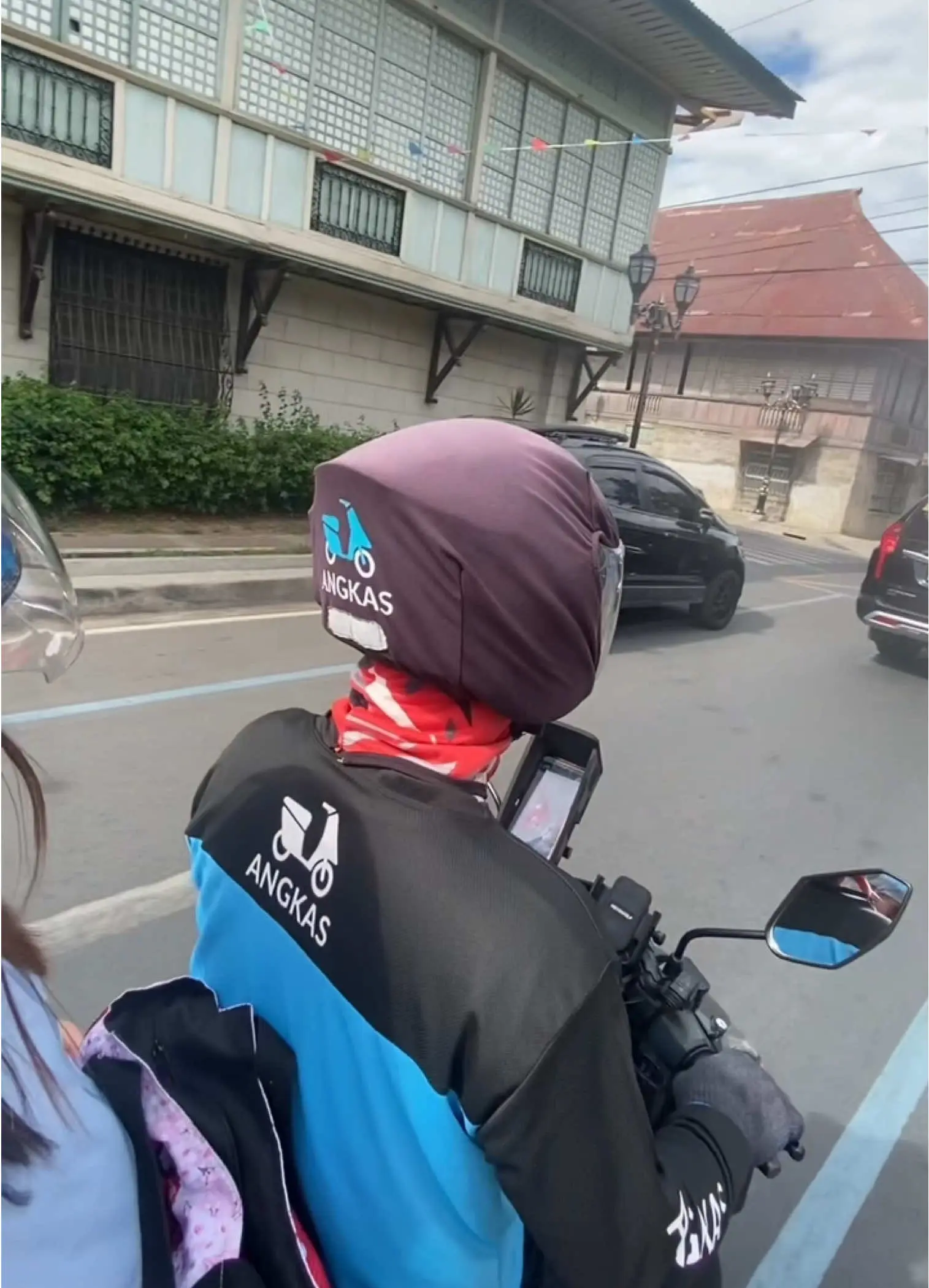 Tiktok post preview 2 from @roannebeltran