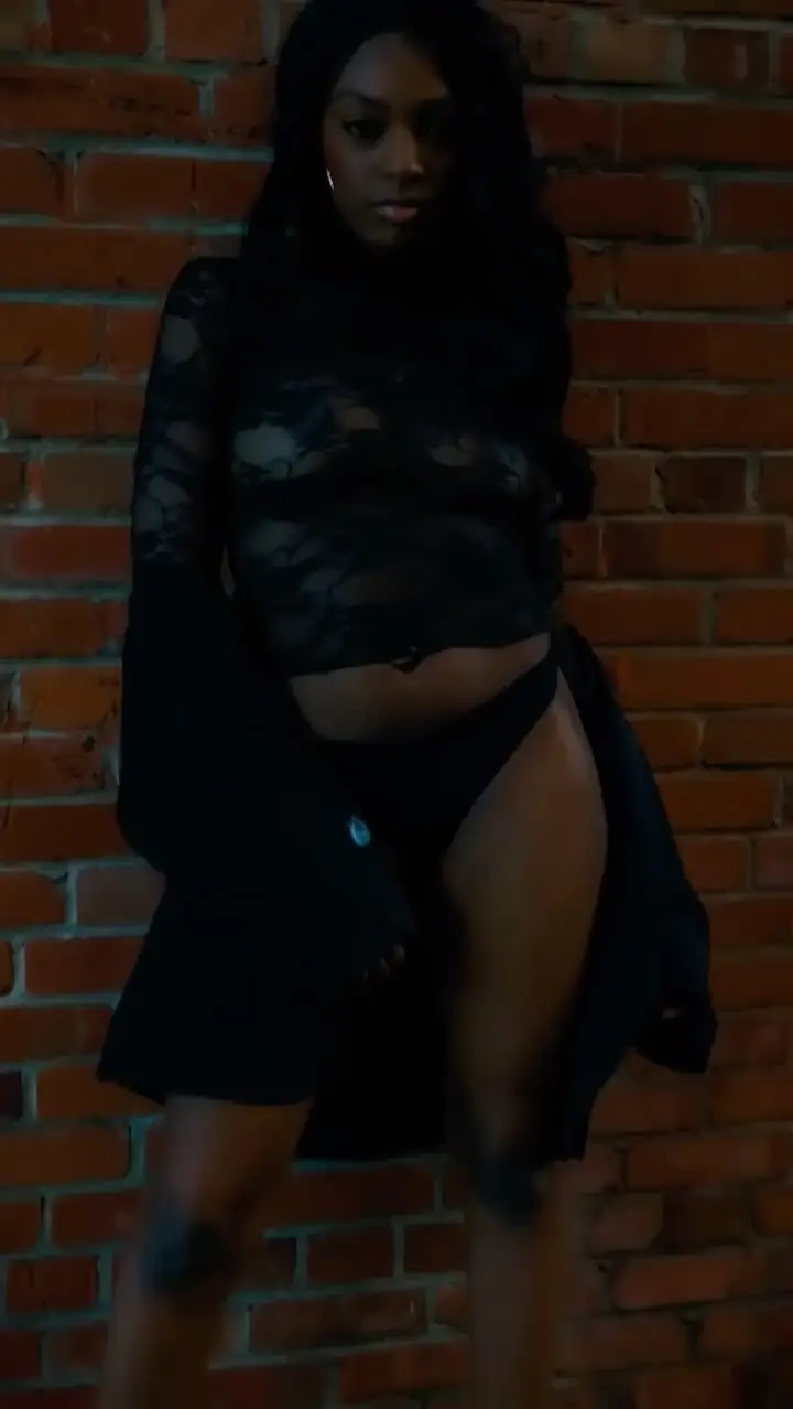 Instagram post preview 3 from keeks108