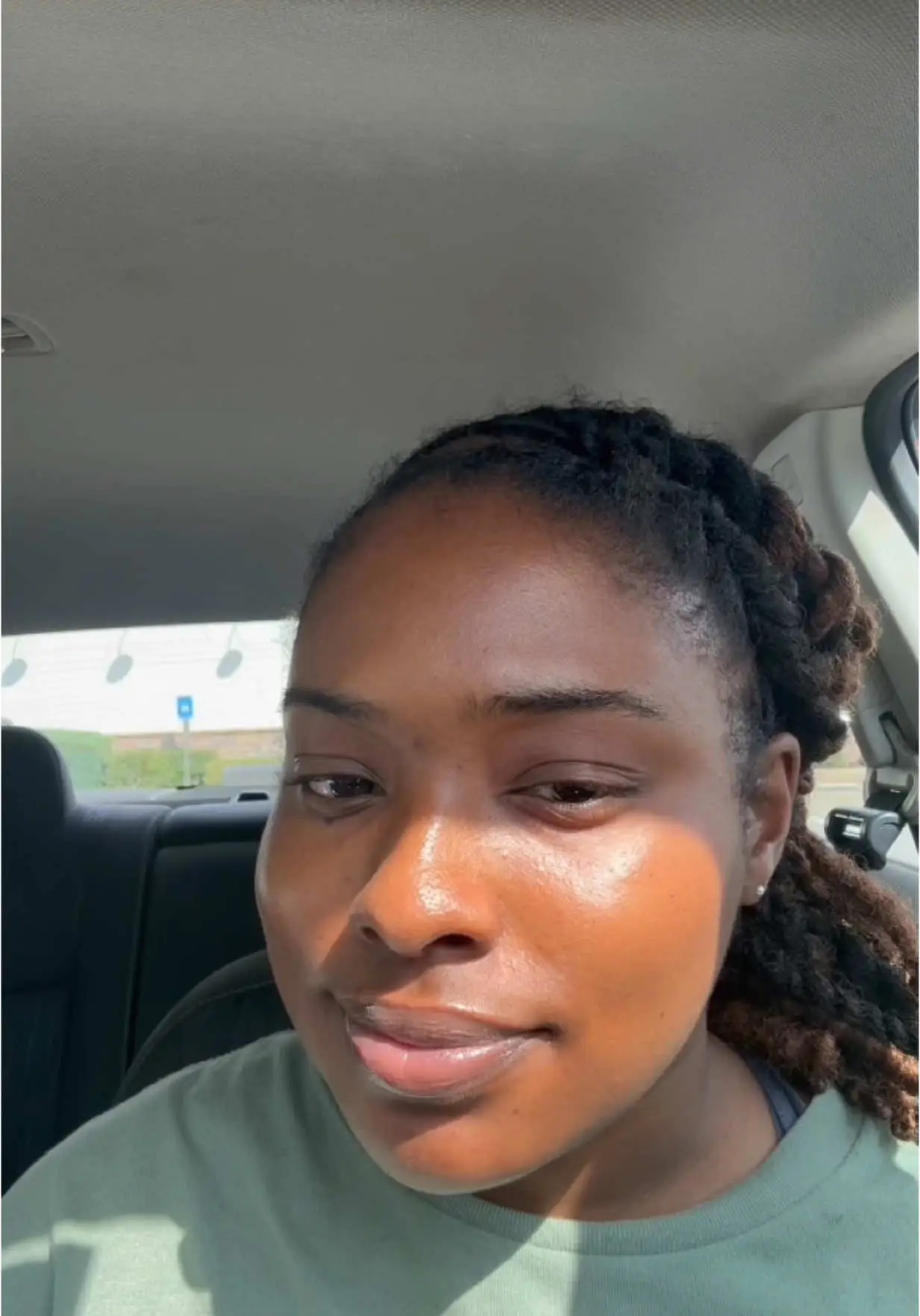 Tiktok post preview 3 from @ac.queen_