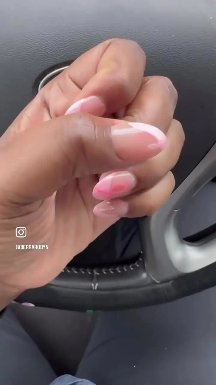Tiktok post preview 2 from @cierrarobyn