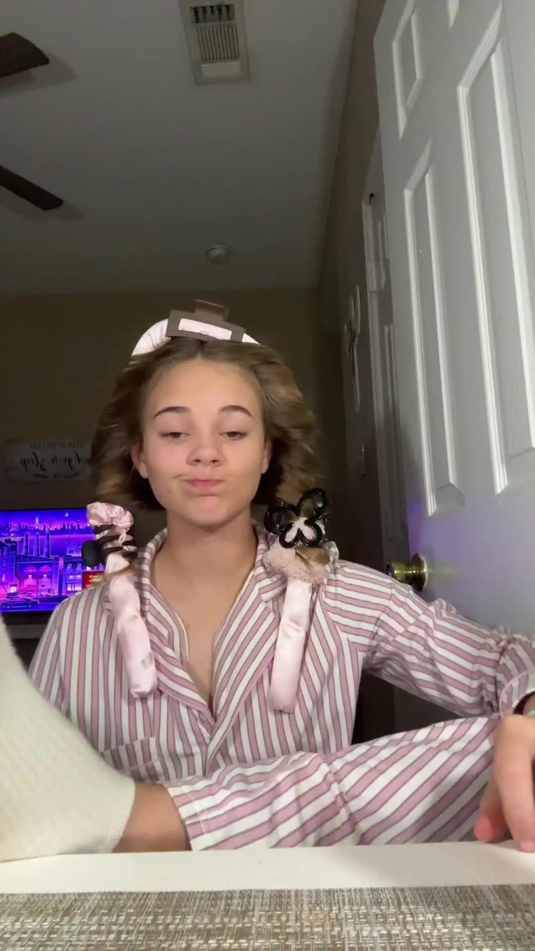 Tiktok post preview 2 from @rosecadence6
