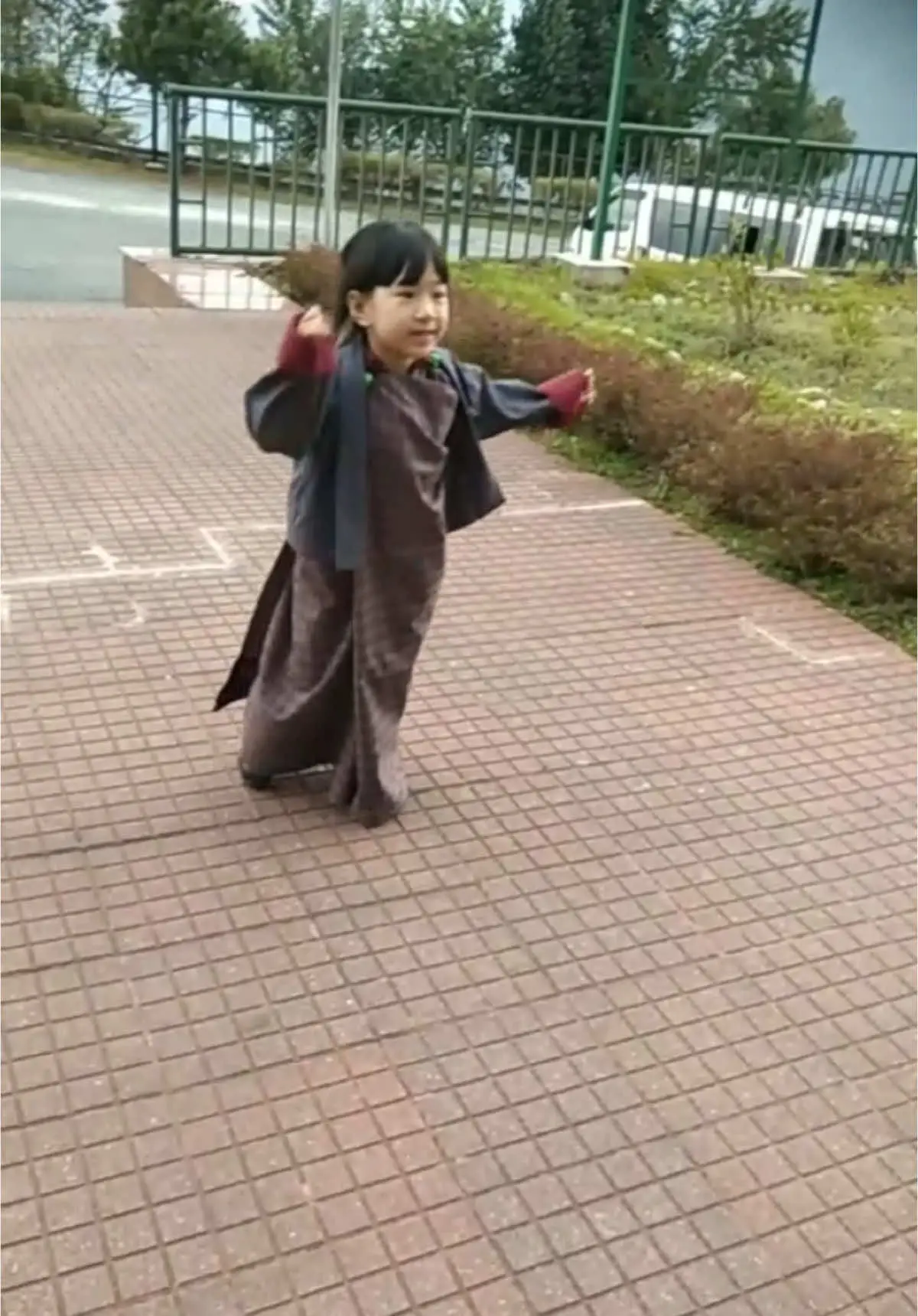 Tiktok post thumbnail