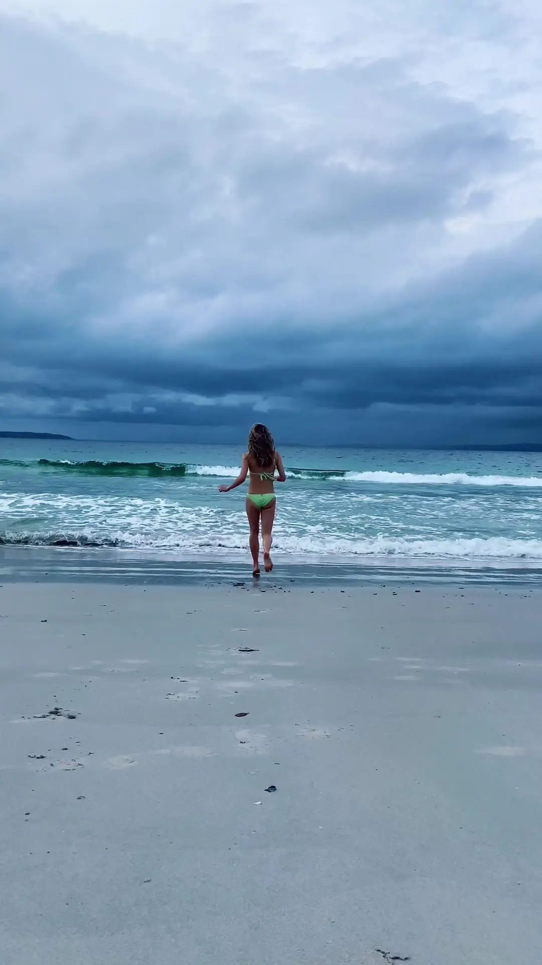 Tiktok post preview 2 from @taycuz