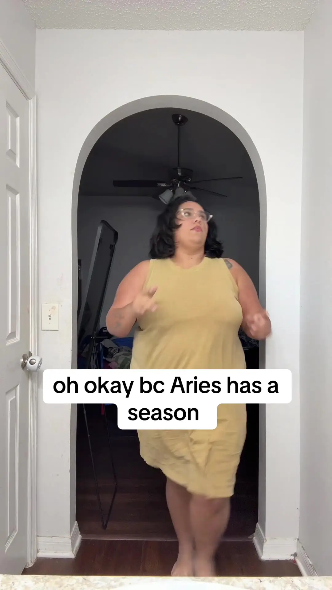Tiktok post preview 2 from @_onlyelaine