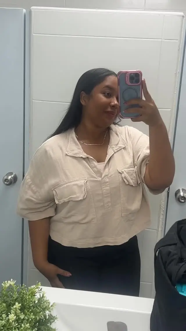 Instagram post preview 1 from darlyn___jezabel