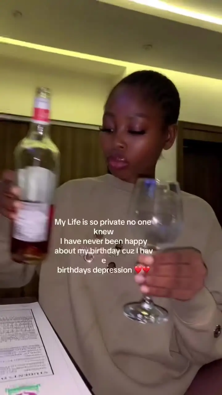 Tiktok post preview 1 from @boothang240