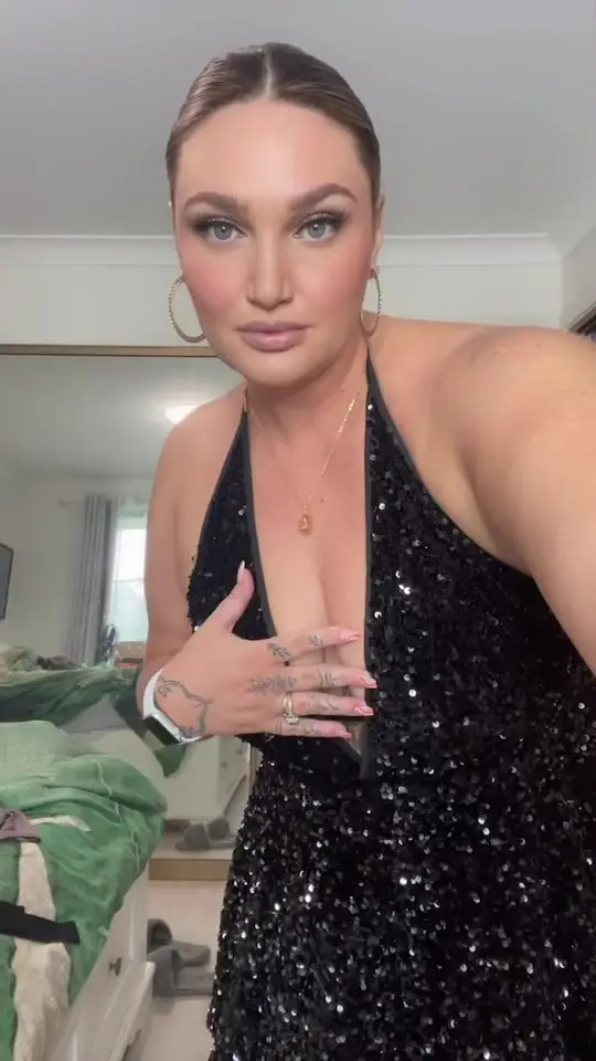 Tiktok post preview 3 from @em_tiatia