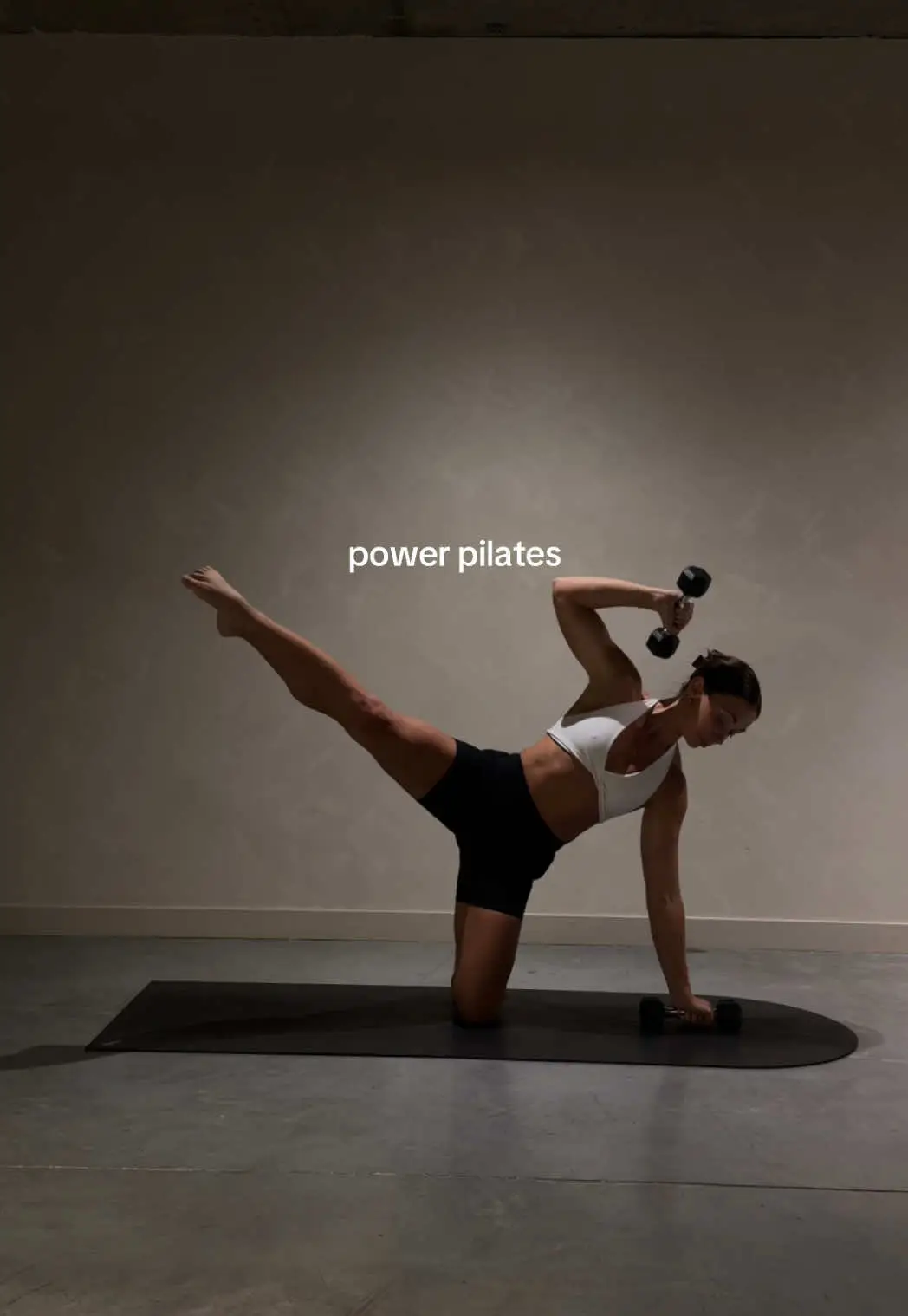 Tiktok post preview 2 from @courtneywatts.studio