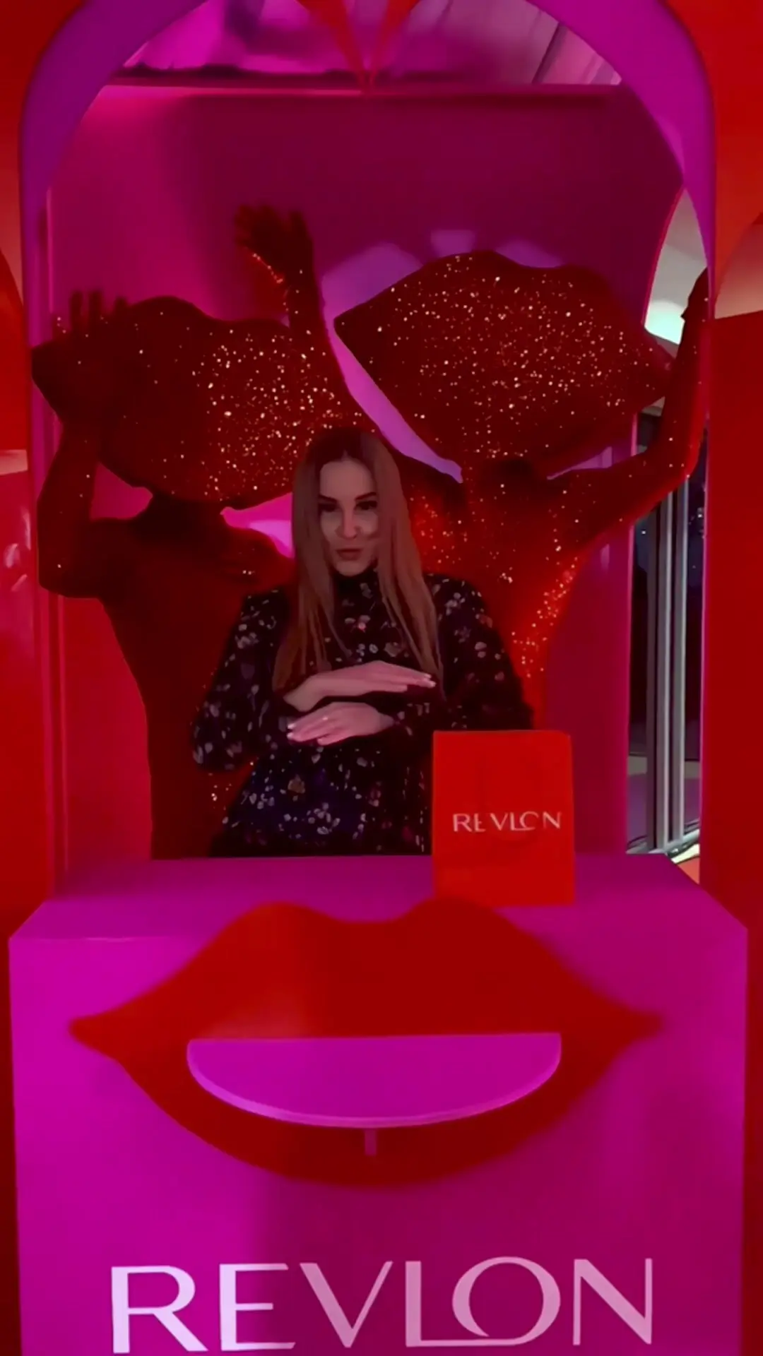Tiktok post preview 2 from @mellucarelli