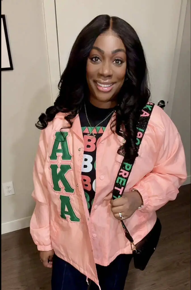 Tiktok post preview 2 from @elledonyiell1