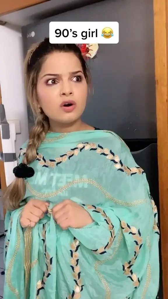 Instagram post preview 3 from preett_bhullarr