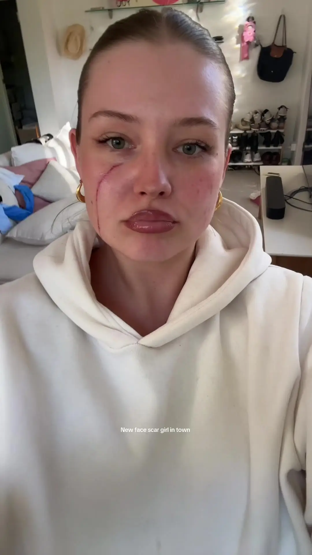 Tiktok post preview 2 from @reallycoolgalpam